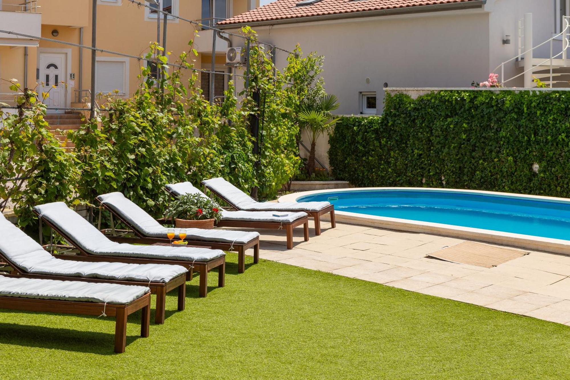 Apartment Tihi 2 Vodice Bagian luar foto