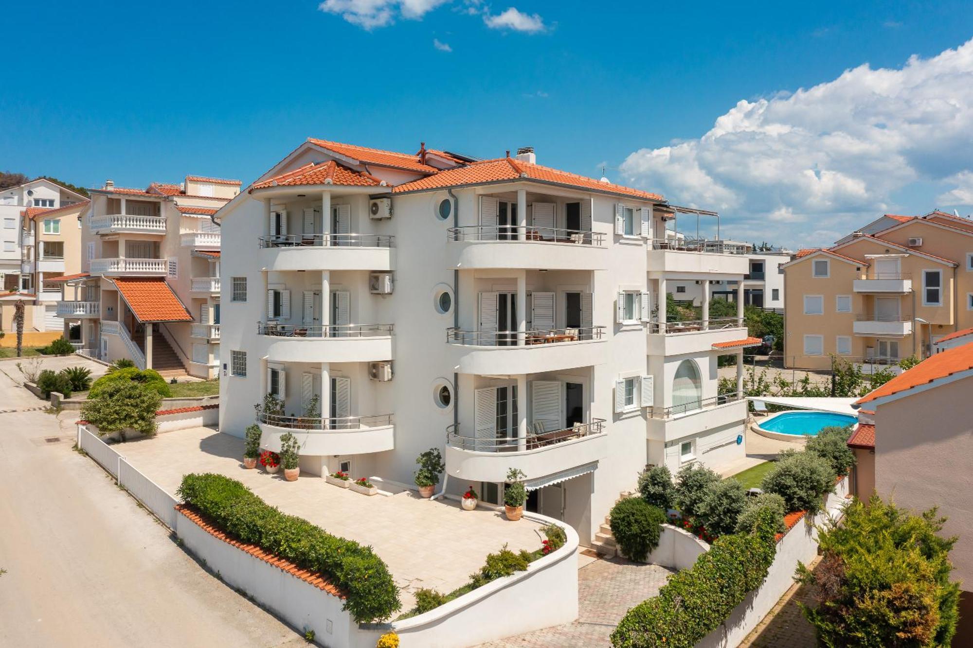 Apartment Tihi 2 Vodice Bagian luar foto