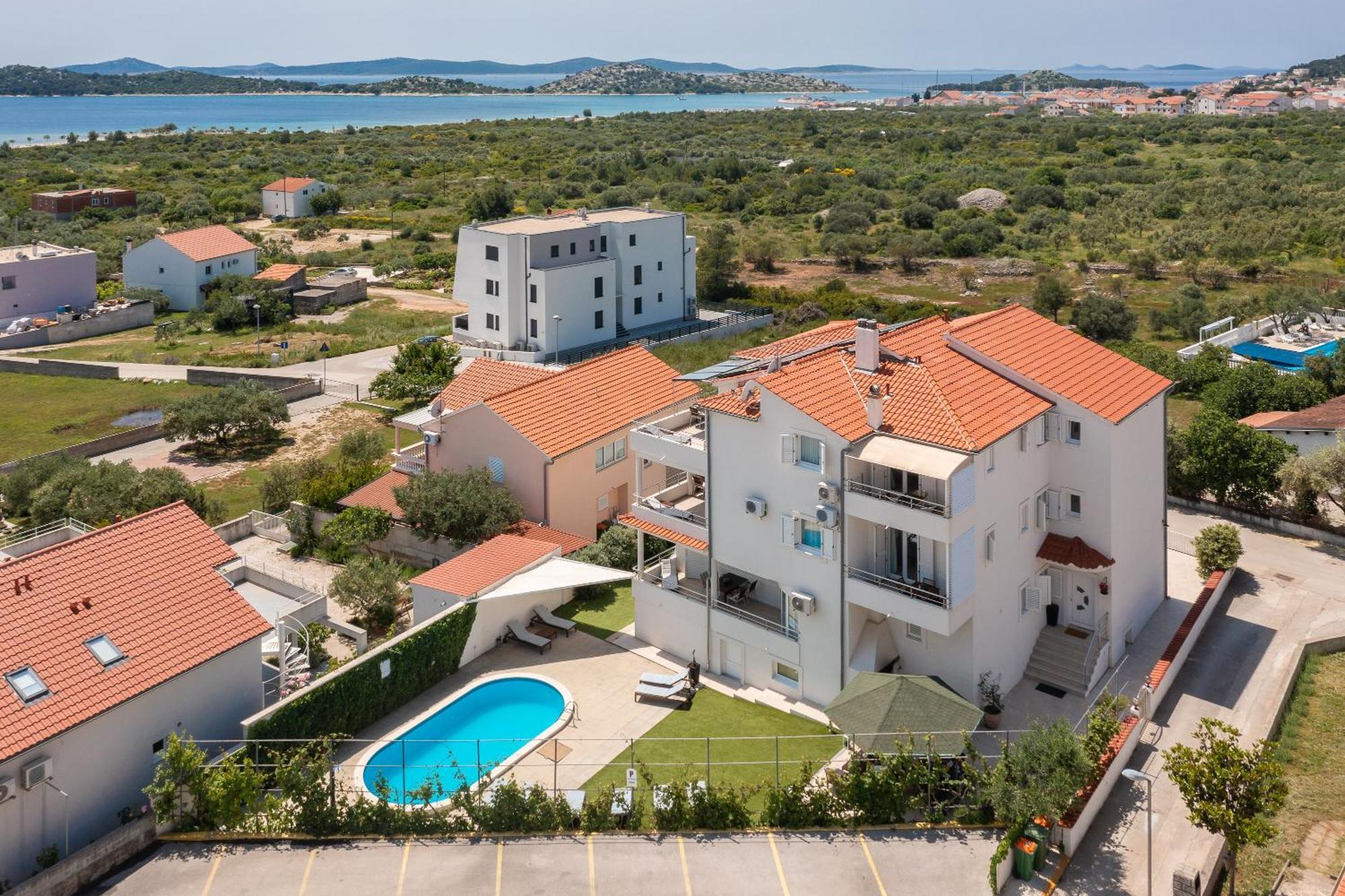 Apartment Tihi 2 Vodice Bagian luar foto